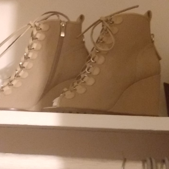 Wedge Sandles - Picture 2 of 3